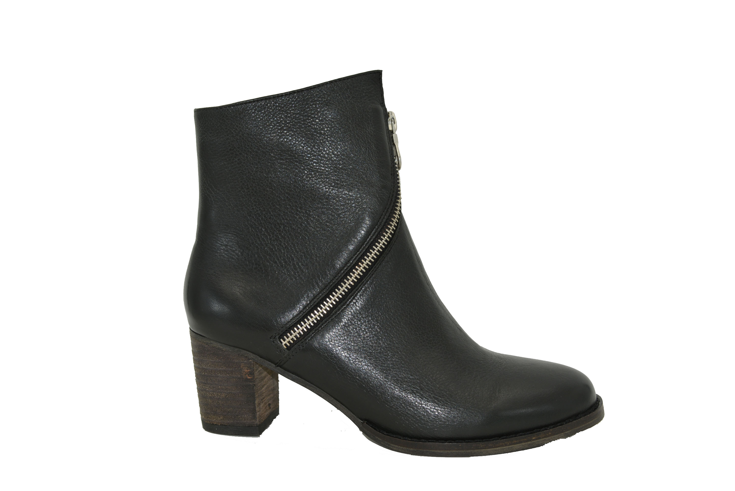 YOLA-BLACK TOLEDO